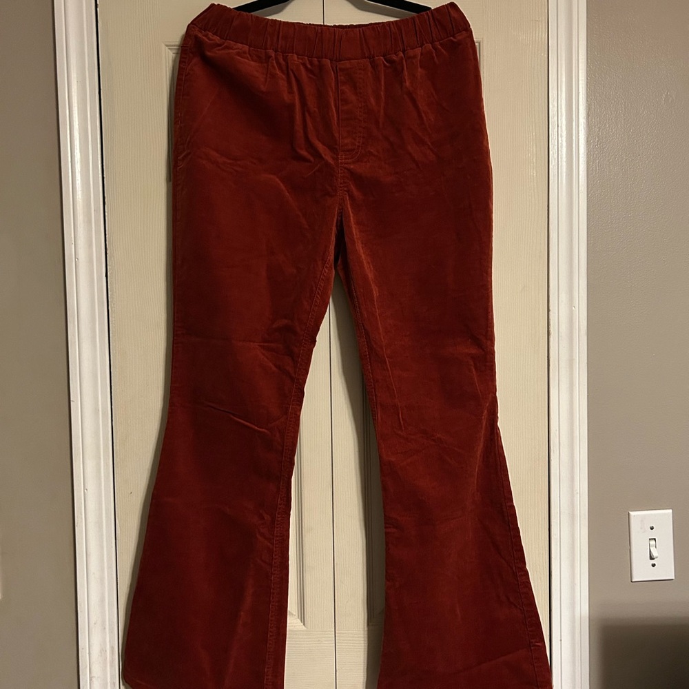 🔥Corduroy Rust Red Flare Pants